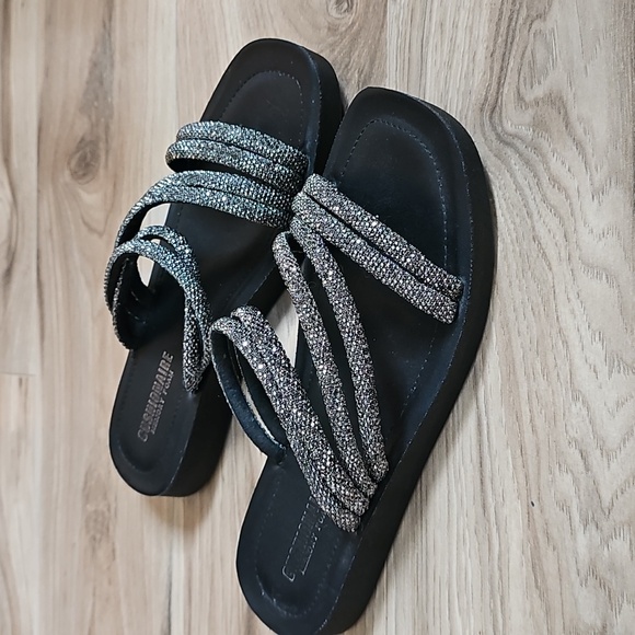 Cushionaire Shoes - Cushionaire Black and Silver Sandals Womens Size 7
